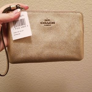 NWT Coach wristlet